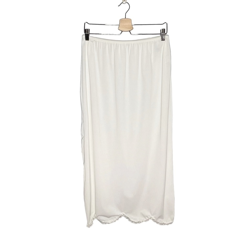 Vintage Fortune White 100% Nylon Scallop Lace Hem Long Slip
